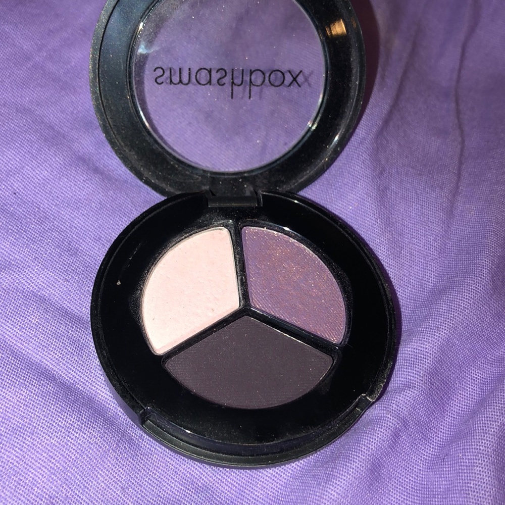 Smashbox eyeshadow